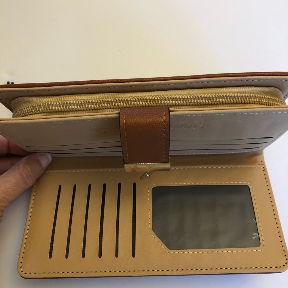 Vagabond Goods Leaf Motif Women's Wallet NEW - Picture 5 of 7